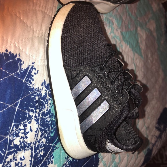 Kids adidas shoes - Picture 2 of 3